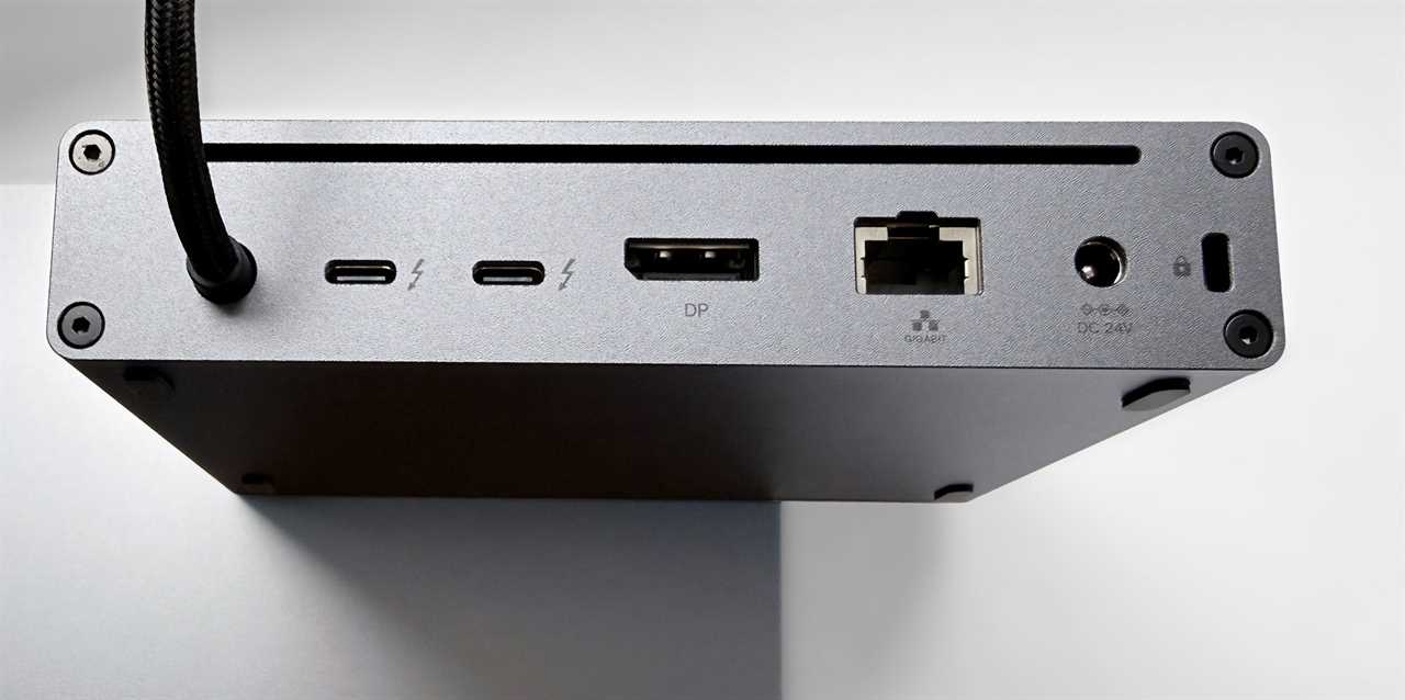 Ugreen Maxidok 10 in 1 Thunderbolt 5 Docking Station rear ports