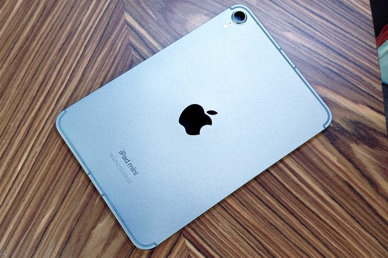 iPad mini A17 Pro back