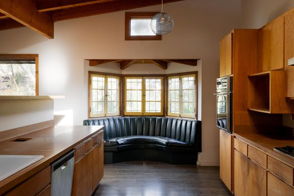 There’s a Canyon Oasis Behind This $2.5M San Diego Home