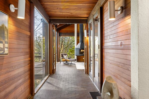 Nab This Six-Story Tree House in Portland for $820K