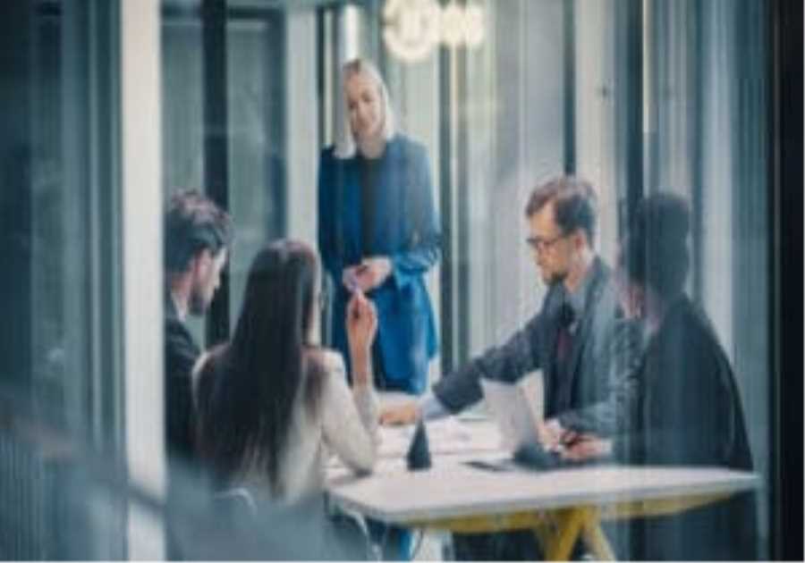 Middle East conflict hits UK firms but business confidence holds firm