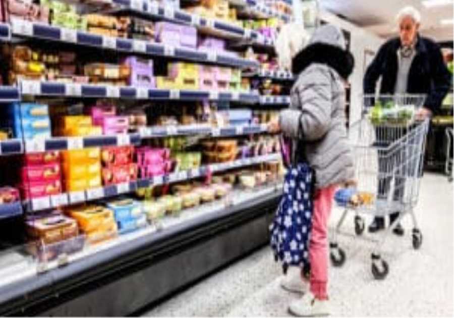 Inflation climbs to 3.3% as middle east conflict drives up fuel bills for Britain’s SMEs