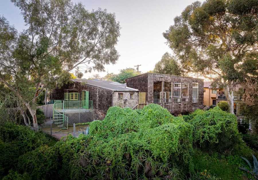 There’s a Canyon Oasis Behind This $2.5M San Diego Home