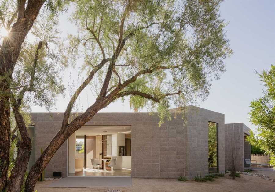 You’d Never Guess This Concrete ADU Is Part of a Phoenix Golf Community