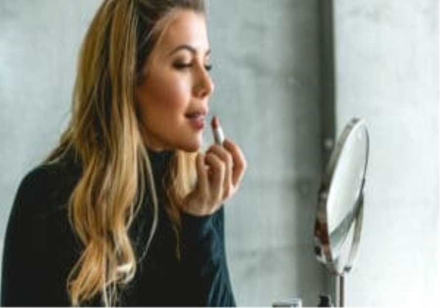 L’Oréal banks on the ‘lipstick effect’ as anxious shoppers reach for affordable luxuries