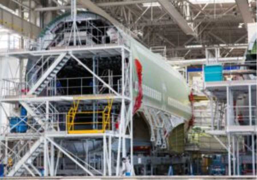 Reeves unveils 25% electricity bill cut for 10,000 manufacturers as energy costs bite