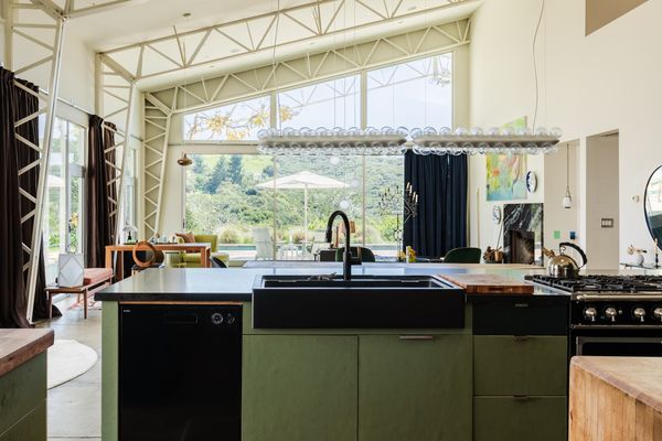 Overlooking Topanga Canyon, This $3M Barbara Bestor Home Just Listed for the First Time