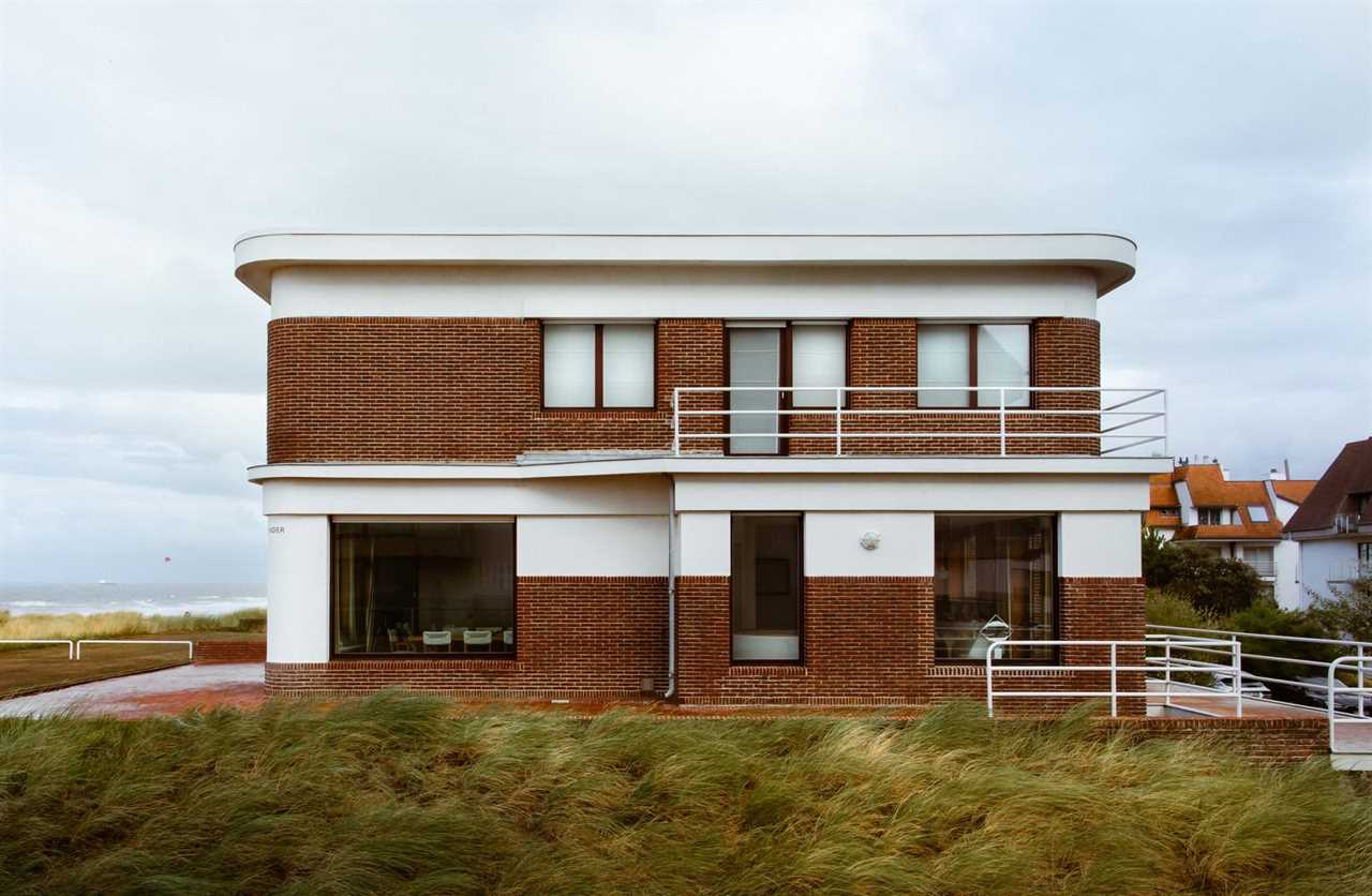 The Renovation of This Modernist Belgian Home Riffs on Its Ship-Inspired Design