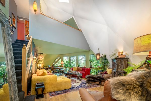 Looking for a Compound? Here’s a Geodesic Getaway in the Sierra Foothills for $724K