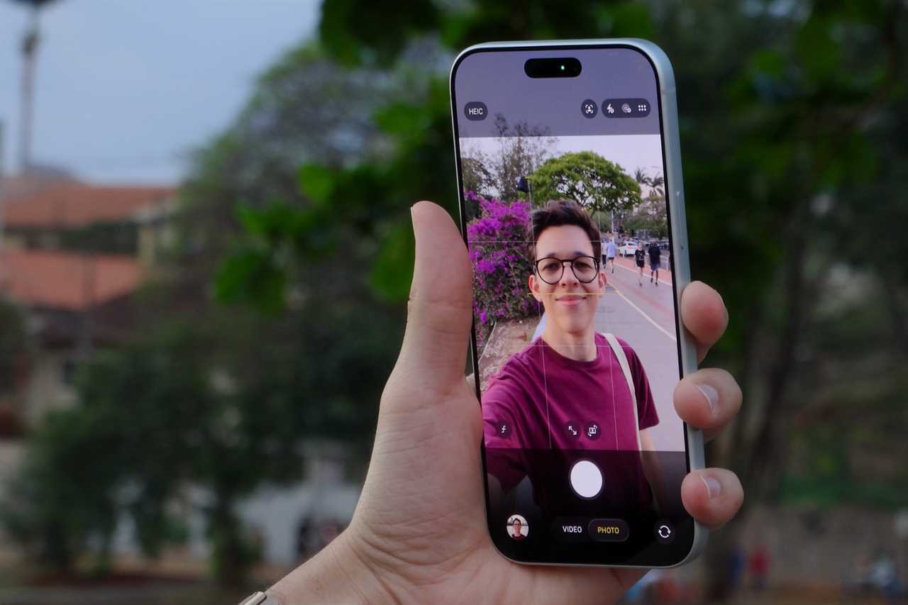 iPhone 17 Pro Max taking selfie