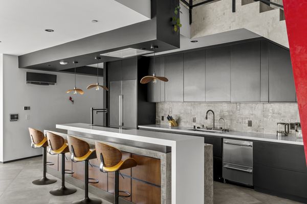 This $6.5M Malibu Home Is Straight Out of a Sci-Fi Movie