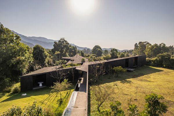 Pools Line the Entrance to This Monolithic Home in Valle de Bravo
