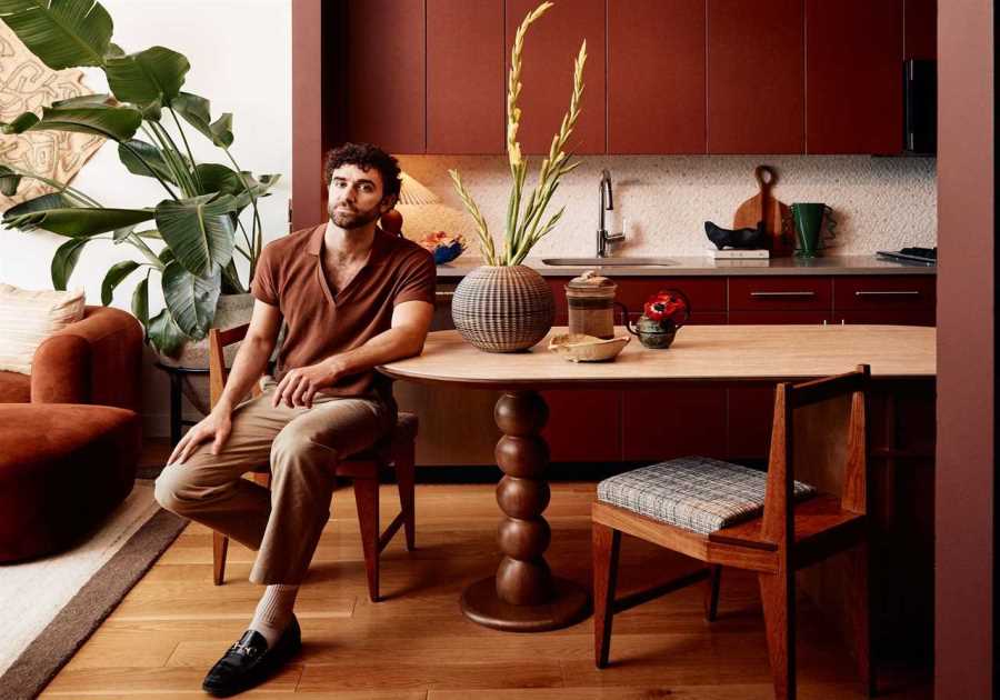 Rental Revamp: Sexy Soho House Was the Inspiration for This Broadway Star’s Showstopping Apartment