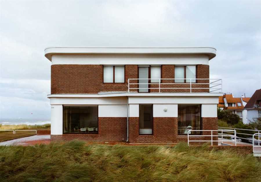 The Renovation of This Modernist Belgian Home Riffs on Its Ship-Inspired Design