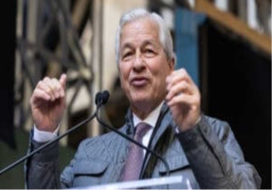 JPMorgan threatens to scrap Canary Wharf skyscraper if Labour swings left on bank taxes