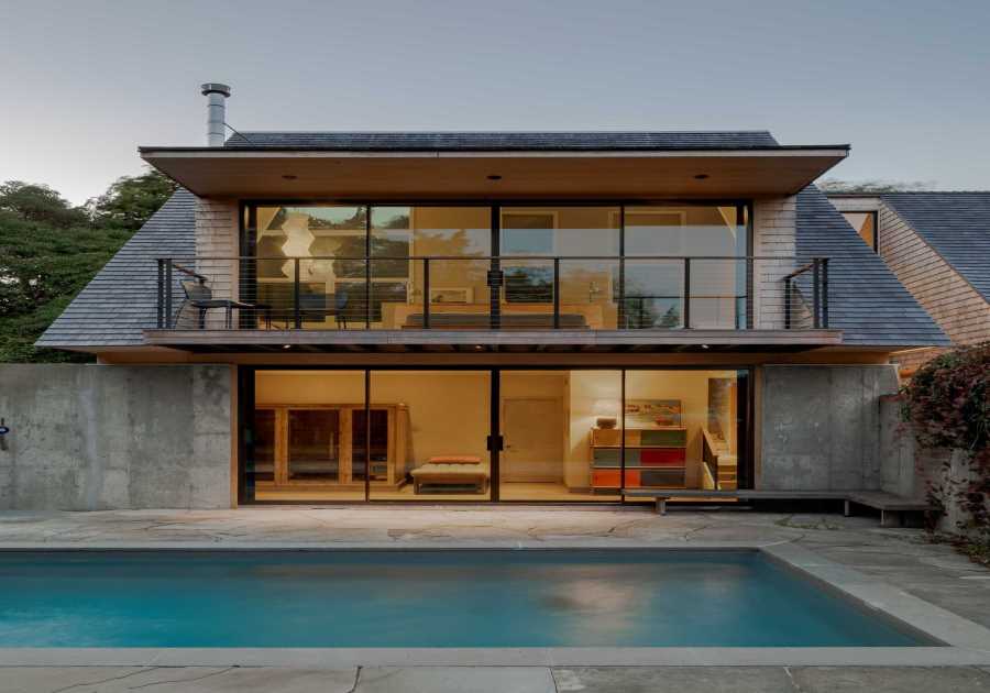 Before & After: How a Couple Revived a Quirky Hamptons Home With Ties to the Bauhaus