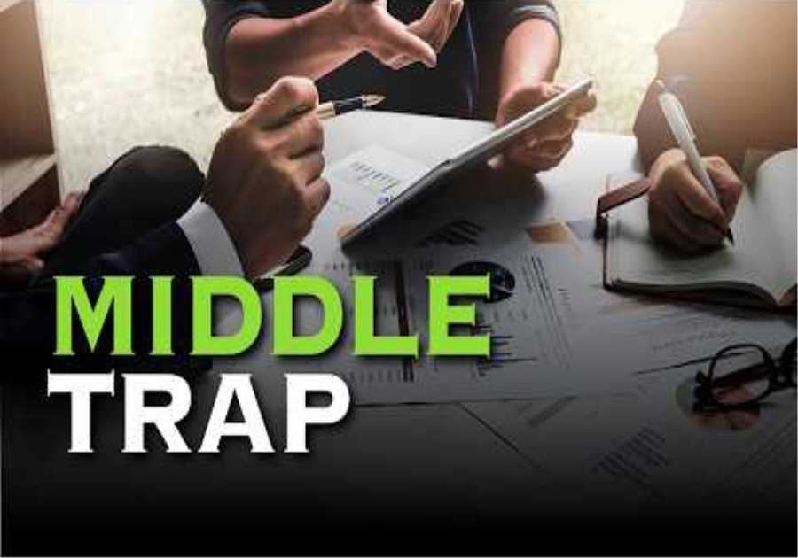 The New Business Fear Getting Stuck in the Middle
