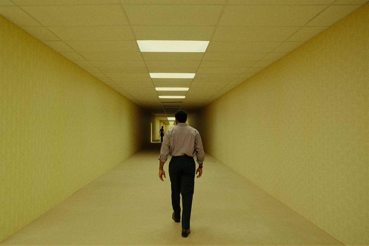 With Its Eerie Corporate Spaces, A24’s Backrooms Slashes Amnesiac ’90s Nostalgia