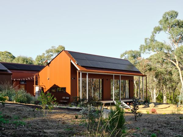 Burnt-Orange Corrugated Steel Clads This Australian Saltbox House