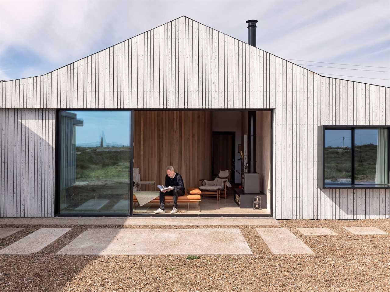 A Cobbled-Together 1940s Cottage Inspired This Breezy Coastal Home in the U.K.
