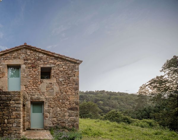 A New Envelope Turns This Old Stone Stable in Spain Into a High-Performing Home