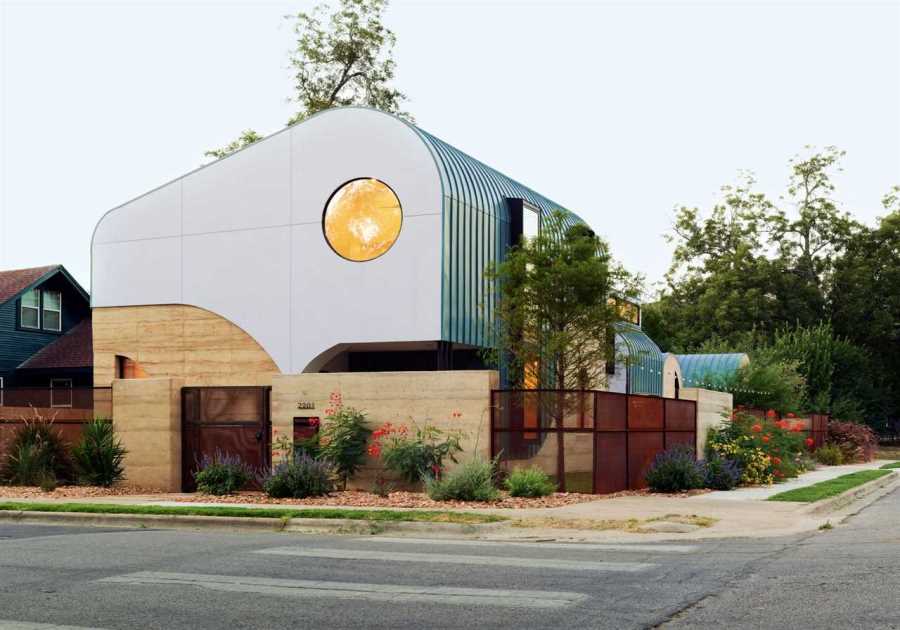Budget Breakdown: Rammed Earth Construction Wasn’t the Only Experiment at This $2.2M Home in Austin