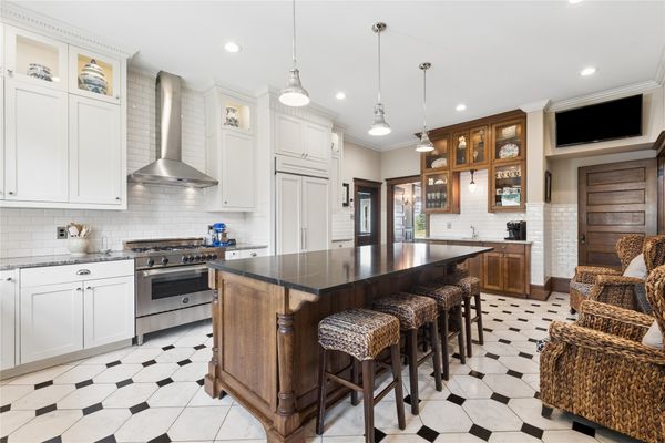 In Montana, a Historic 1910 Colonial Revival Hits the Market for $2.5M