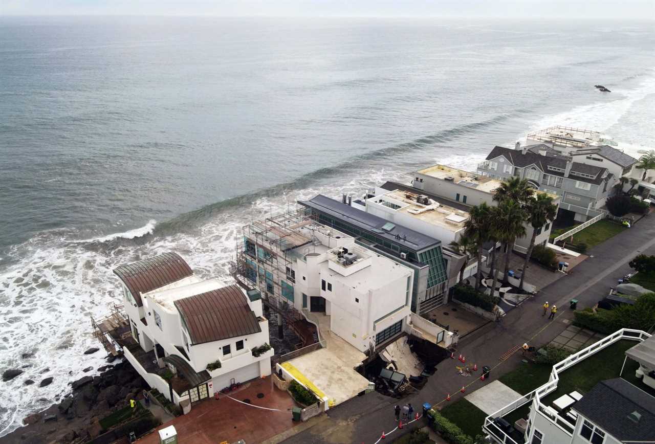 Nicolas Cage’s Malibu Home Has a Sink Hole—and Everything Else You Need to Know About This Week