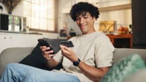 Best Personal Finance Apps in the UK (2026) 