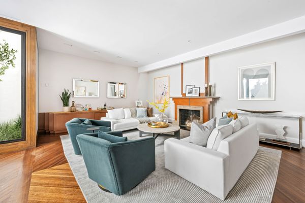 A Rare Carriage House in New York Seeks $9.5M