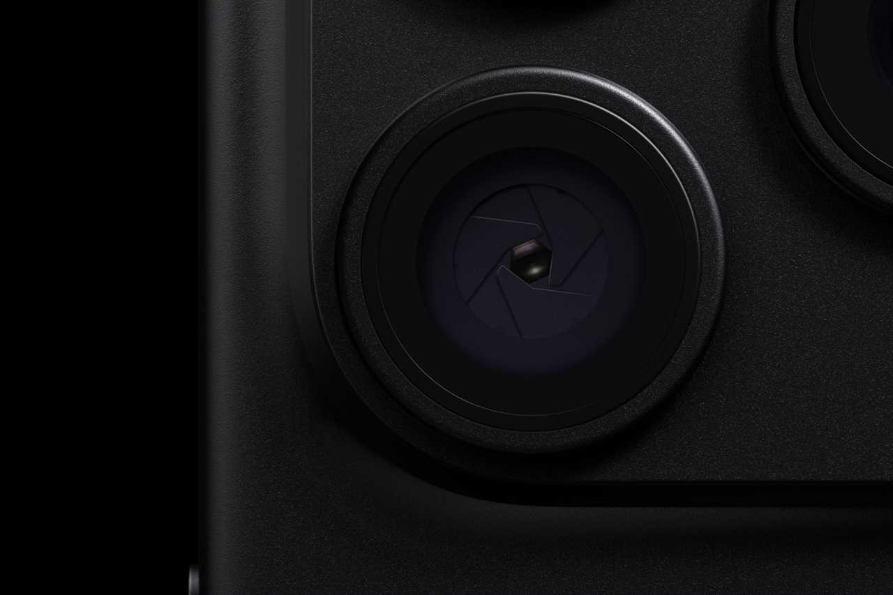 Variable aperture camera on iPhone 18 Pro