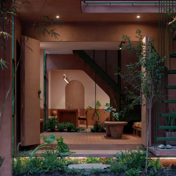 Wall-to-Wall Clay—Including Animal-Shaped Doorknobs—Recasts This Vietnamese Tube House