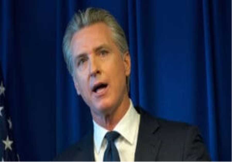 California bans ‘addictive’ social media features for under-16s