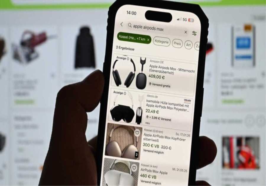 eBay offers 20 grants of £10,000 to young entrepreneurs and employers