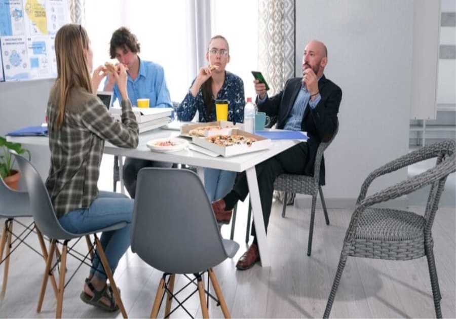 Rising Presenteeism? Your Employees’ Lunch Could Be to Blame
