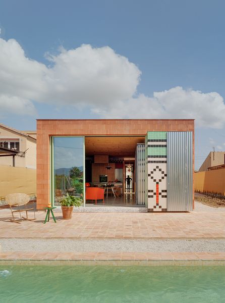 This Spanish Home’s Eye-Catching Mosaics Continue Inside, Too