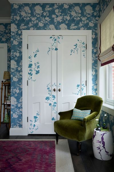Inspired by British design, multiple pieces were sourced from the UK for Studio Olivine’s bedroom.