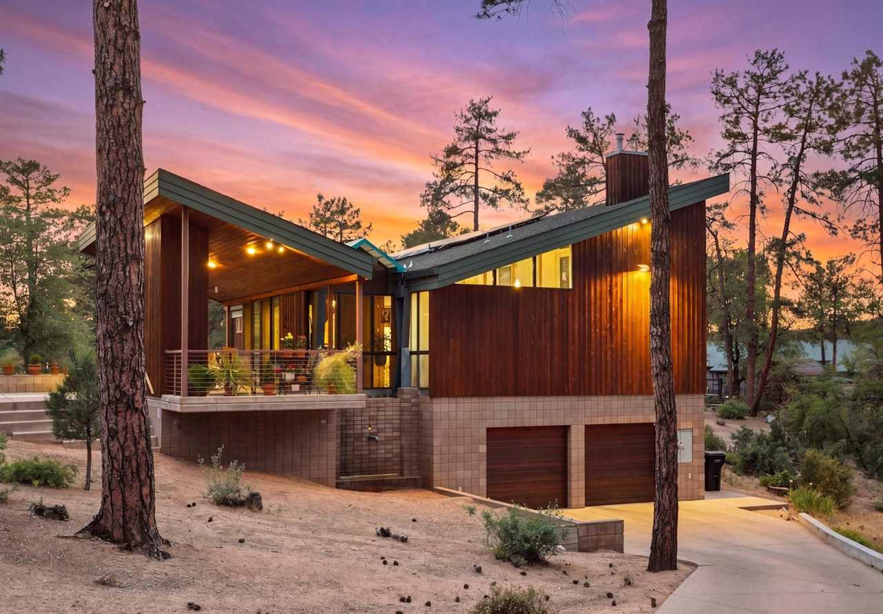 Catch This $875K Butterfly-Roofed Arizona Cabin Before It Flies Off the Market