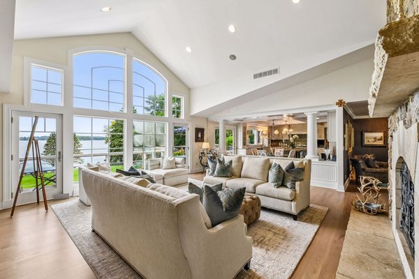On Lake Minnetonka, a $4.2M Home Delivers Year-Round Vacation Vibes