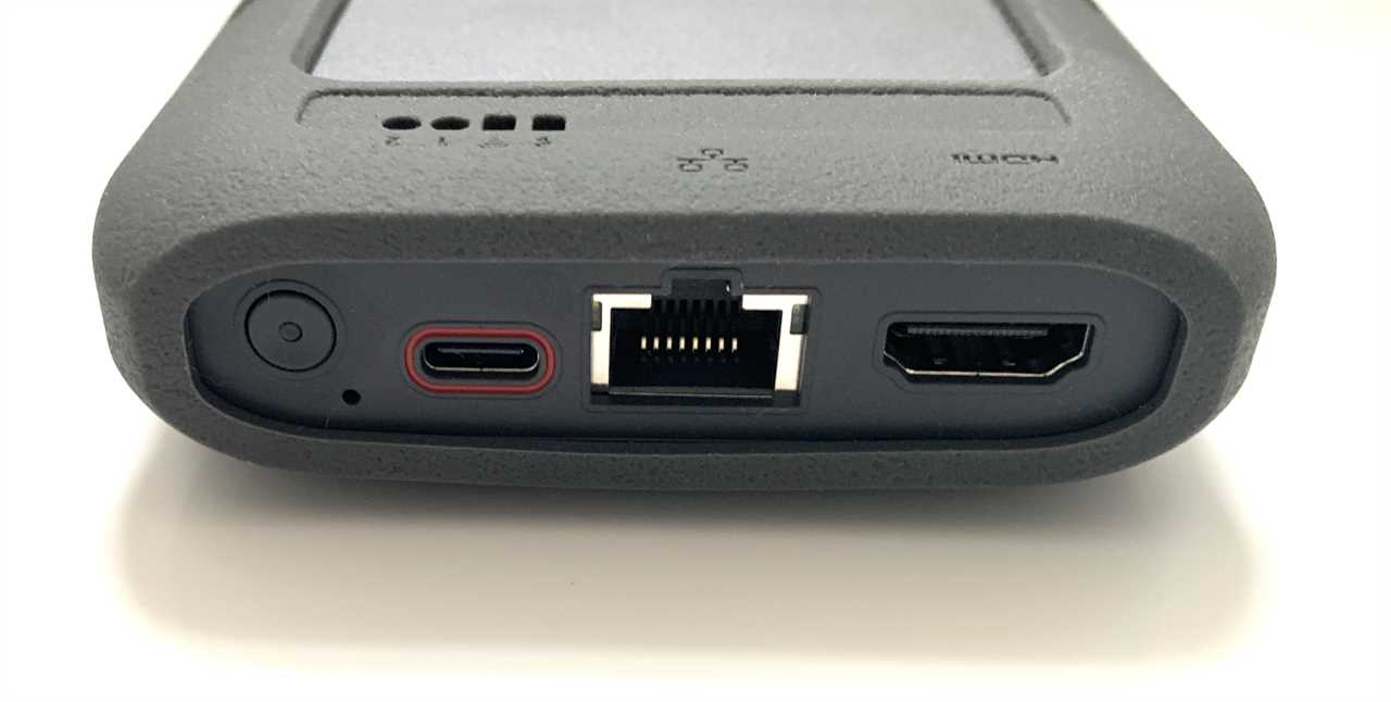 UnifyDrive UT2 review: Fantastically versatile portable NAS for field use