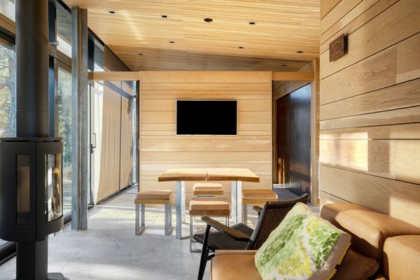 The home utilizes both oak and pine woods.