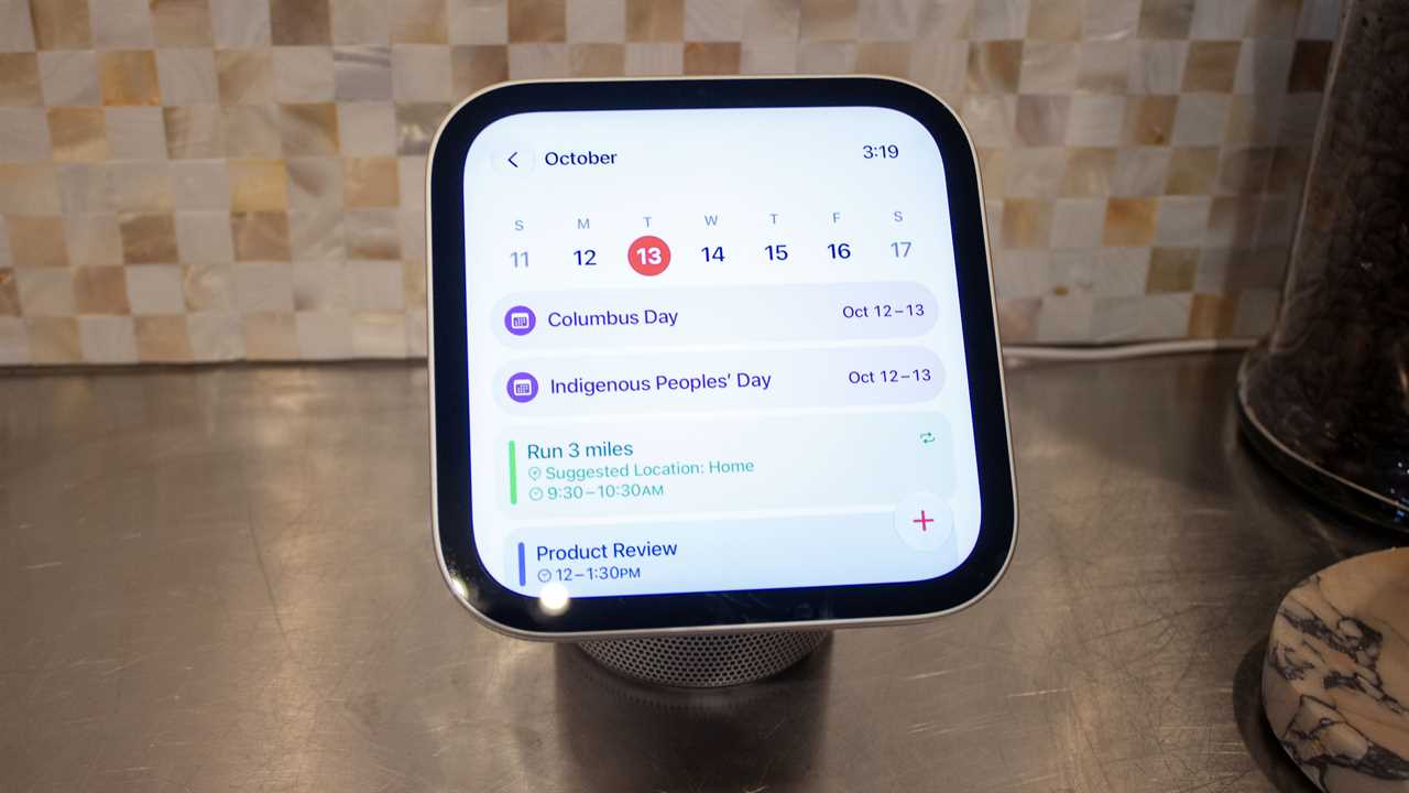 HomePod on a counter showing Calendar