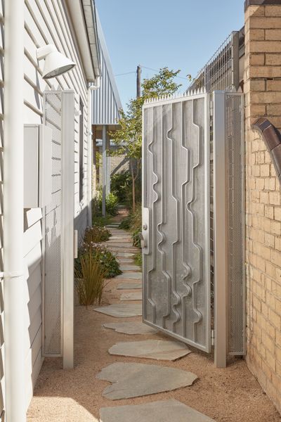 Passive Design Strategies Abound in This Expanded Victorian Cottage Outside Melbourne