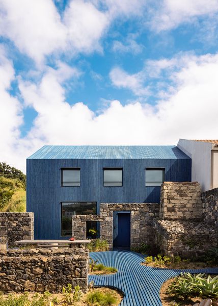 Recycled Marine Plastic Covers This Former Whaler’s Tavern Turned Home in the Azores