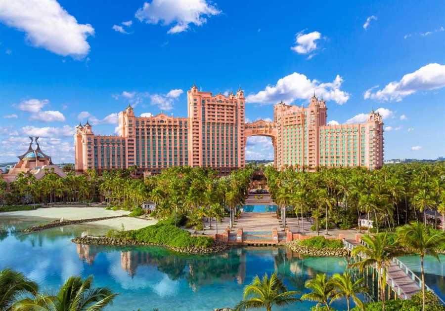 One Night in Atlantis, the Resort of Mythical Possibility