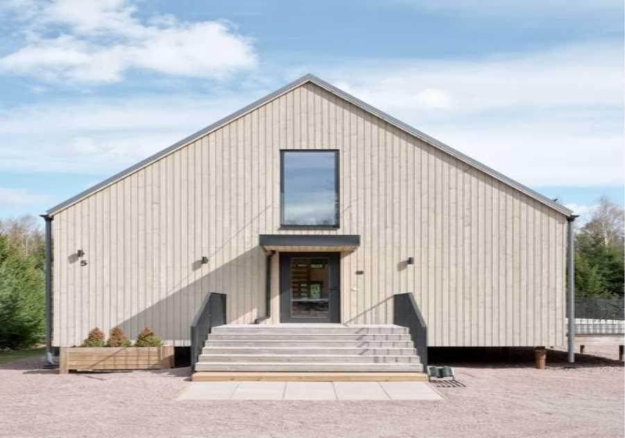 Budget Breakdown: How a Finnish Couple Built a Custom €1M Prefab That’s All Wood and No Chemicals